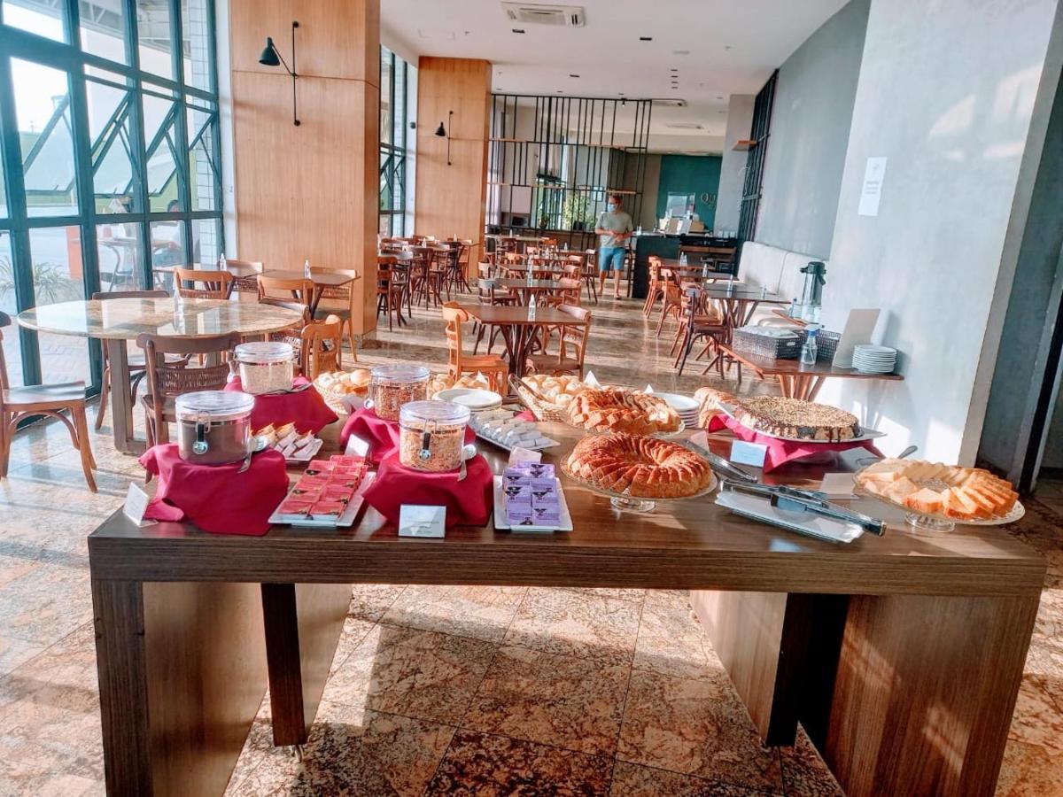 Suites Natal Plaza 4 Estrelas - Vista Mar - Ponta Negra Exteriör bild